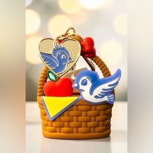 Bath and Body Works Disney Princess Snow White Bluebird Pocketbac -New with tags